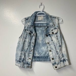 LIFE IN PROGRESS denim vest